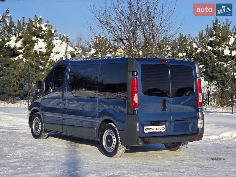 Минивэн Renault Trafic 2008 в Хмельницком