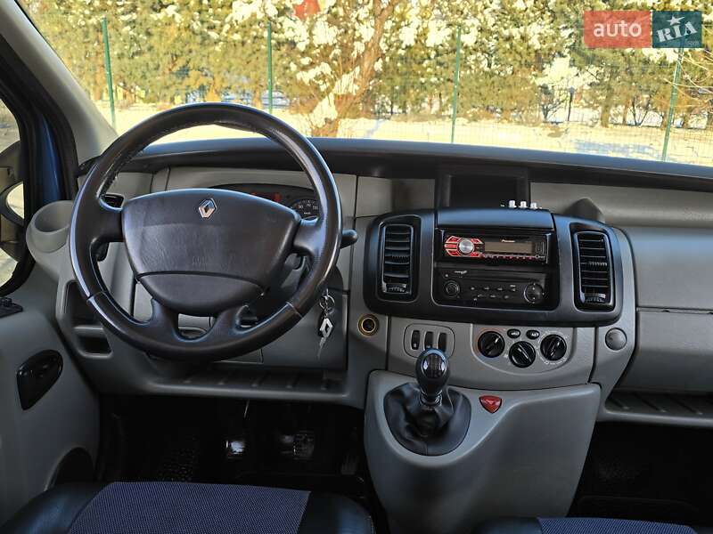 Минивэн Renault Trafic 2008 в Хмельницком