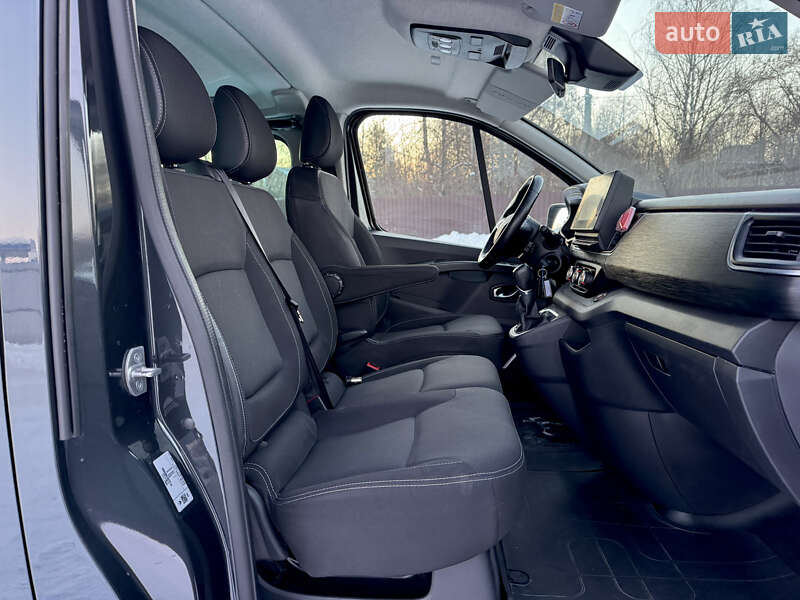 Минивэн Renault Trafic 2022 в Дубно