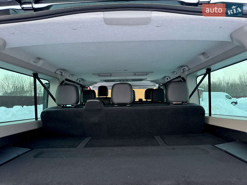 Минивэн Renault Trafic 2022 в Дубно