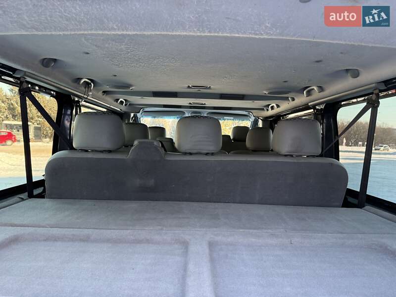 Минивэн Renault Trafic 2007 в Ровно