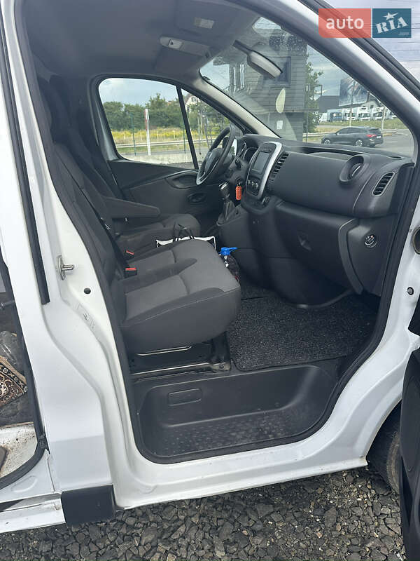 Вантажний фургон Renault Trafic 2020 в Львові