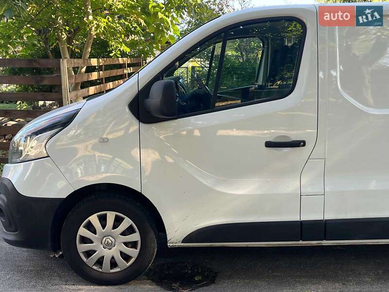 Грузовой фургон Renault Trafic 2018 в Киеве