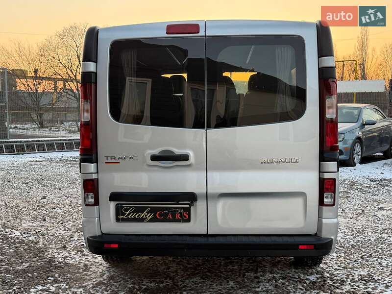 Минивэн Renault Trafic 2016 в Одессе фото 7 Минивэн Renault Trafic 2016 в Одессе