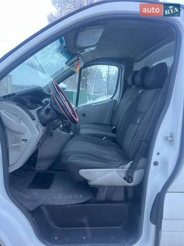 Грузовой фургон Renault Trafic 2002 в Вышгороде фото 9 Грузовой фургон Renault Trafic 2002 в Вышгороде