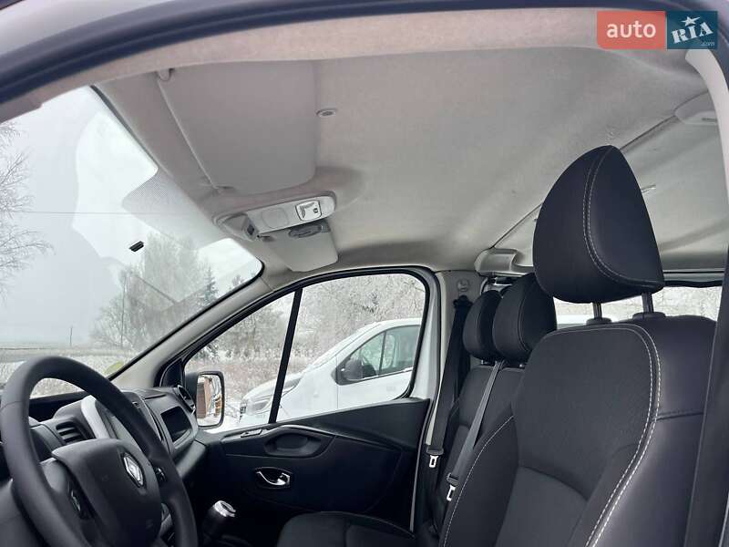 Грузопассажирский фургон Renault Trafic 2021 в Дубно
