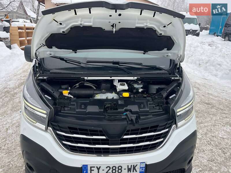 Грузопассажирский фургон Renault Trafic 2021 в Дубно