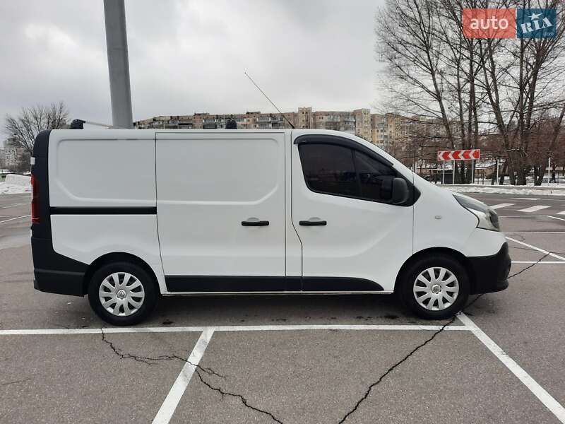 Грузовой фургон Renault Trafic 2016 в Киеве фото 4 Грузовой фургон Renault Trafic 2016 в Киеве