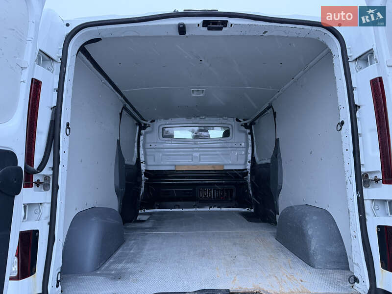 Грузовой фургон Renault Trafic 2016 в Радивилове фото 28 Грузовой фургон Renault Trafic 2016 в Радивилове