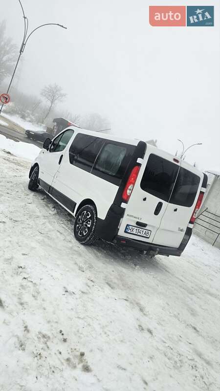 Минивэн Renault Trafic 2006 в Черновцах фото 12 Минивэн Renault Trafic 2006 в Черновцах