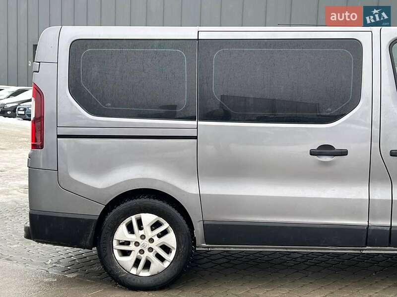 Мінівен Renault Trafic 2015 в Львові