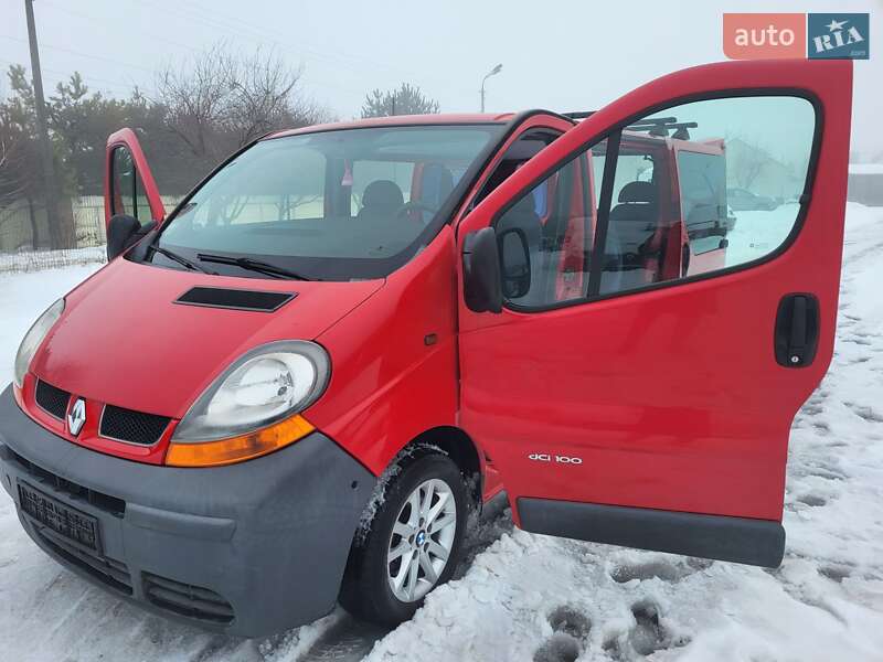 Минивэн Renault Trafic 2005 в Хмельницком