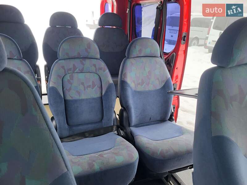 Минивэн Renault Trafic 2005 в Хмельницком