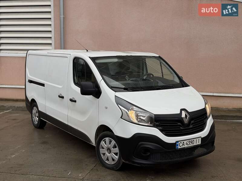 Грузовой фургон Renault Trafic 2016 в Одессе фото Грузовой фургон Renault Trafic 2016 в Одессе