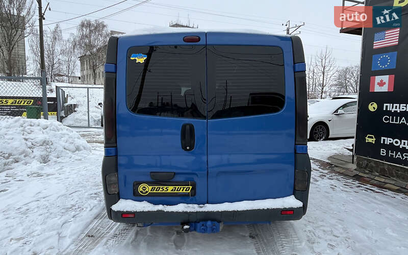 Минивэн Renault Trafic 2002 в Стрые