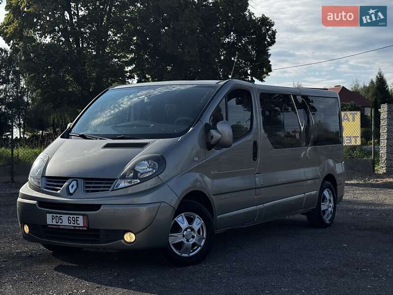 Renault Trafic 2011
