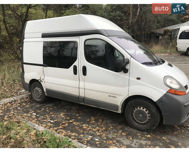 Мінівен Renault Trafic 2005 в Києві