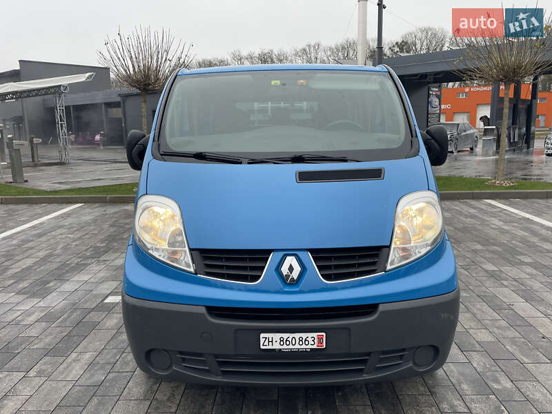 Минивэн Renault Trafic 2012 в Луцке
