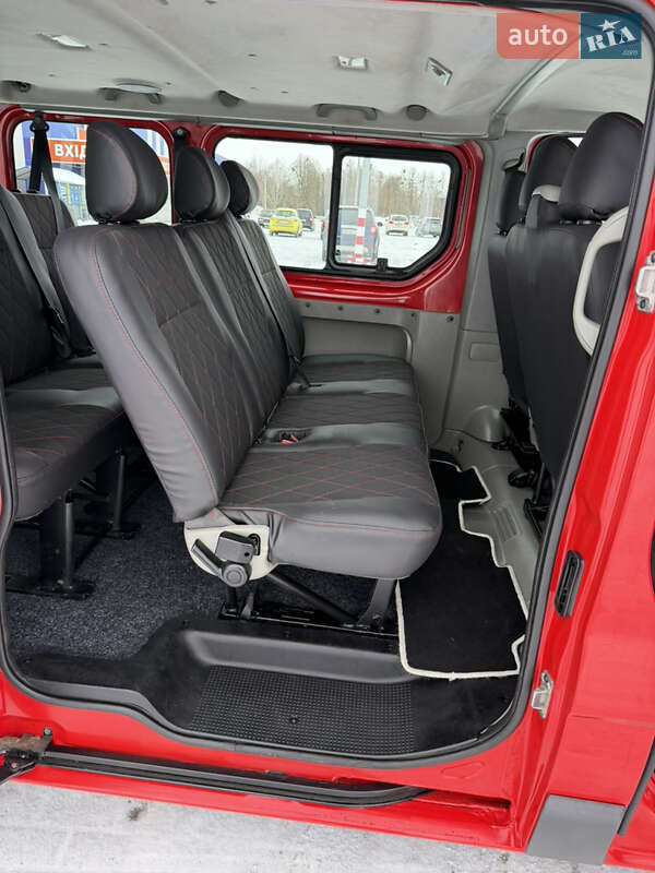 Мінівен Renault Trafic 2013 в Дубні