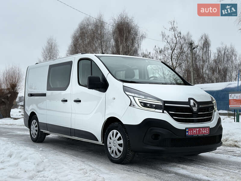 Мінівен Renault Trafic 2021 в Рівному