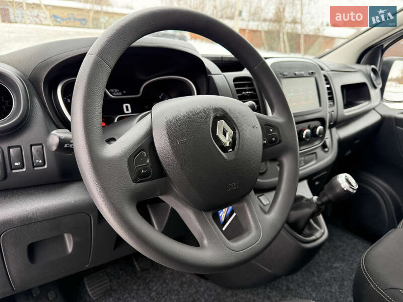 Мінівен Renault Trafic 2021 в Рівному