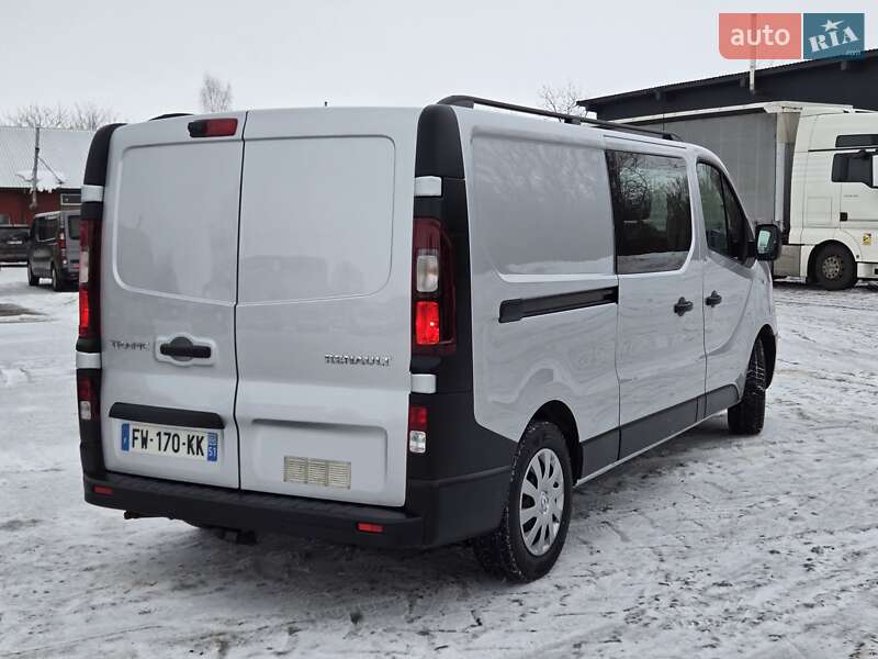 Вантажопасажирський фургон Renault Trafic 2020 в Луцьку