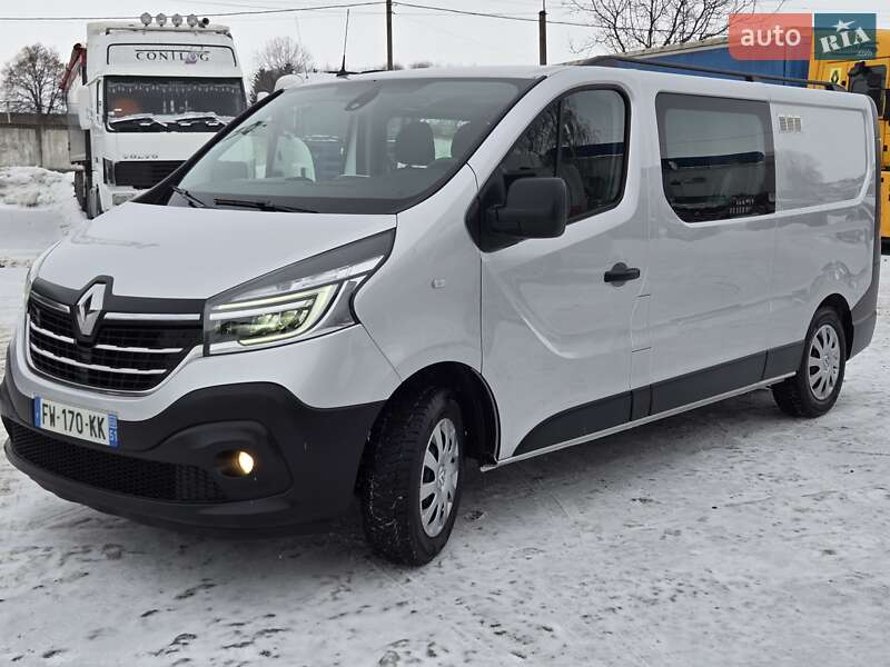 Вантажопасажирський фургон Renault Trafic 2020 в Луцьку