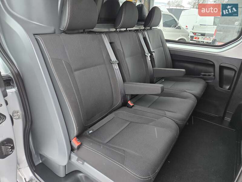 Вантажопасажирський фургон Renault Trafic 2020 в Луцьку