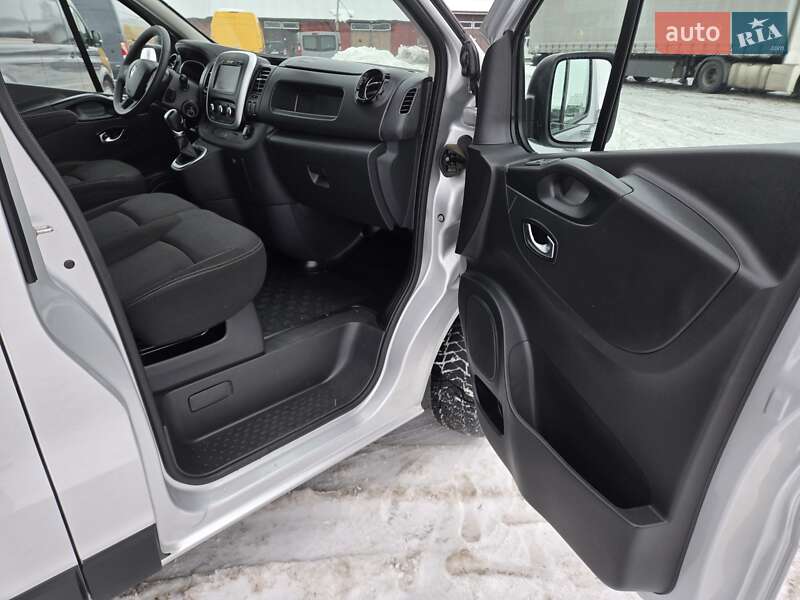 Вантажопасажирський фургон Renault Trafic 2020 в Луцьку