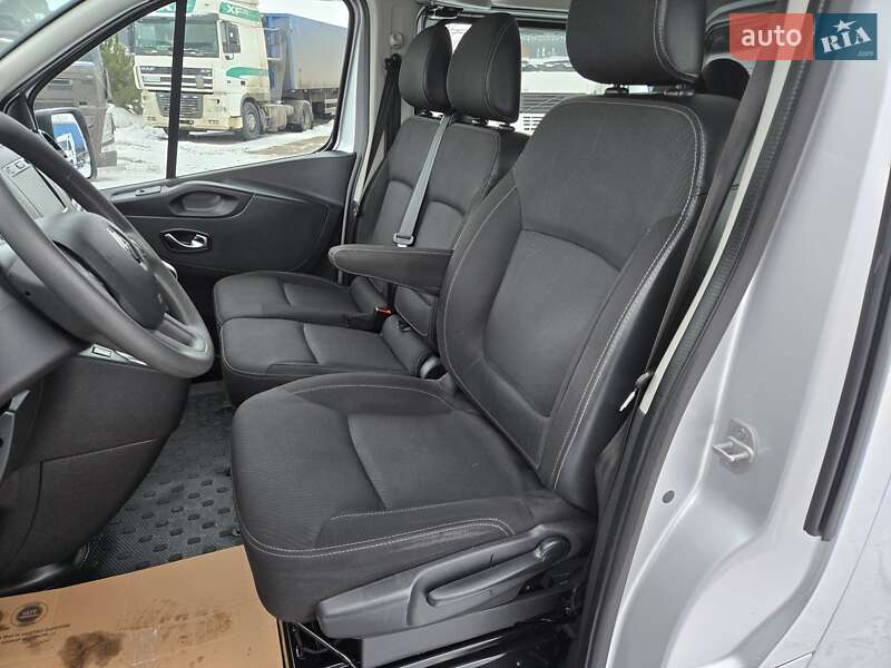 Вантажопасажирський фургон Renault Trafic 2020 в Луцьку