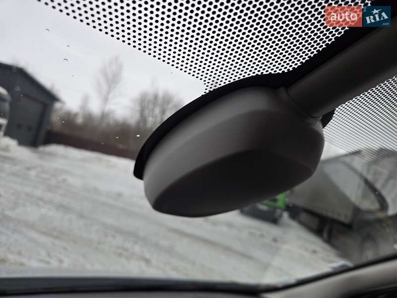 Вантажопасажирський фургон Renault Trafic 2020 в Луцьку