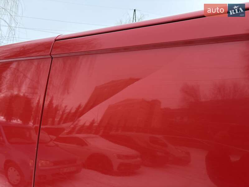 Мікроавтобус вантажний (до 3,5т) Renault Trafic 2014 в Харкові