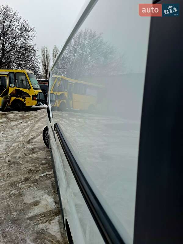 Минивэн Renault Trafic 2012 в Одессе фото 5 Минивэн Renault Trafic 2012 в Одессе