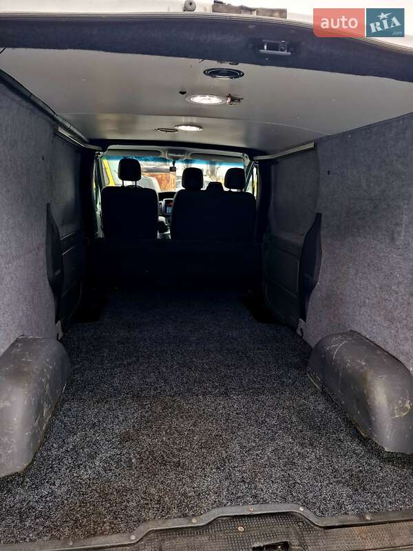 Минивэн Renault Trafic 2012 в Одессе фото 20 Минивэн Renault Trafic 2012 в Одессе