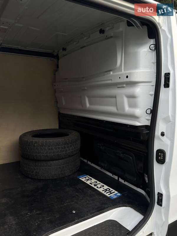 Вантажний фургон Renault Trafic 2020 в Дубні фото 30 Вантажний фургон Renault Trafic 2020 в Дубні