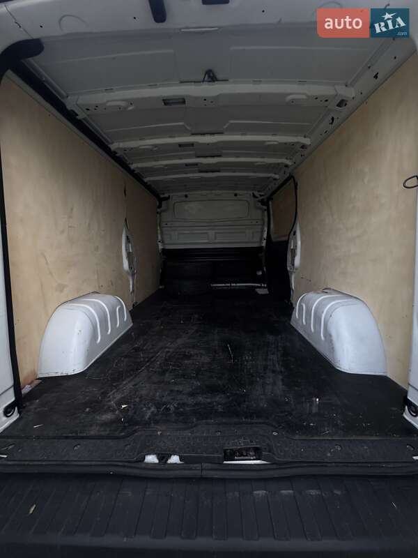 Вантажний фургон Renault Trafic 2020 в Дубні фото 33 Вантажний фургон Renault Trafic 2020 в Дубні