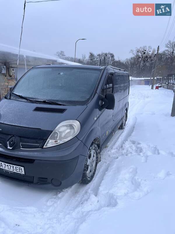 Вантажний фургон Renault Trafic 2013 в Києві