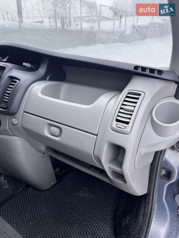 Вантажний фургон Renault Trafic 2013 в Києві