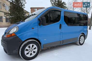 Мінівен Renault Trafic 2002 в Охтирці