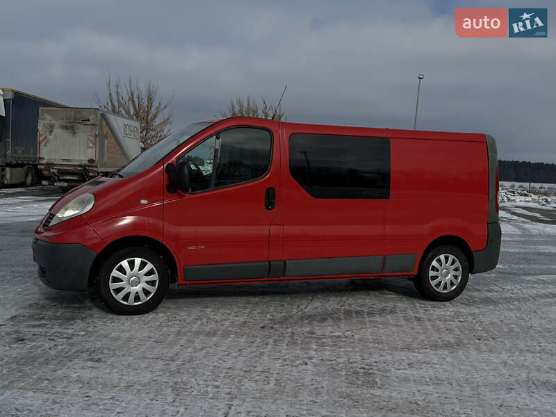 Мінівен Renault Trafic 2012 в Радивиліві
