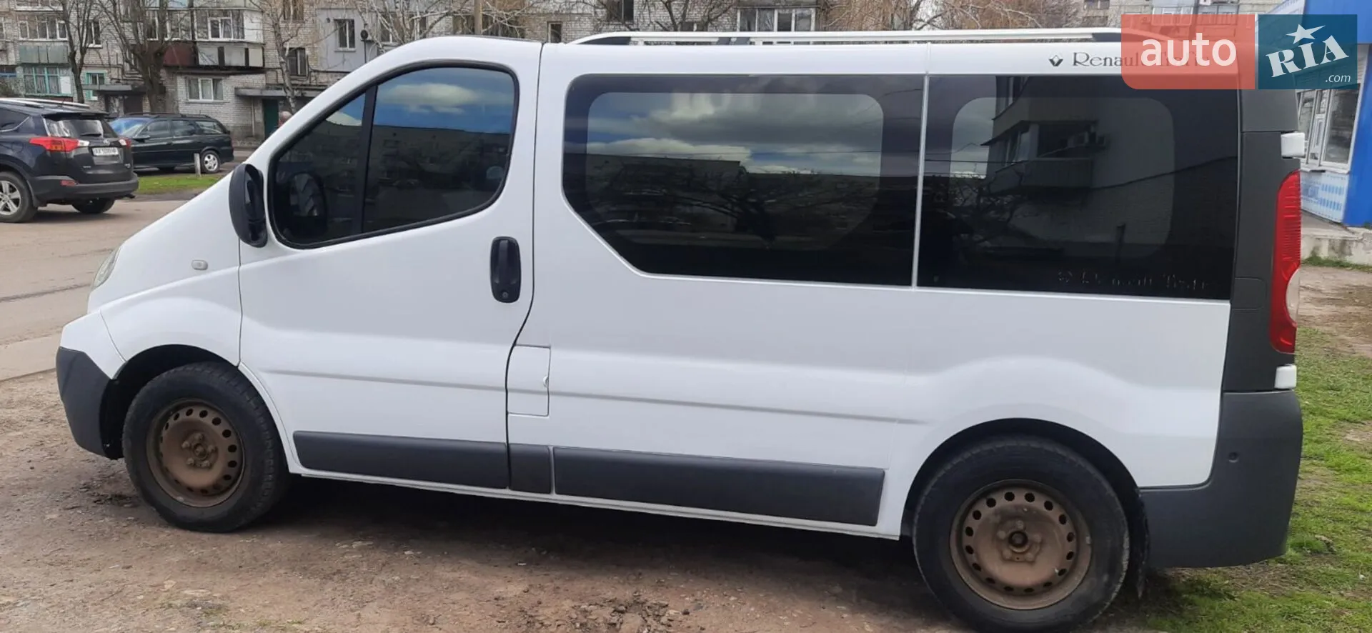 2010 Renault Trafic - мініатюра 2