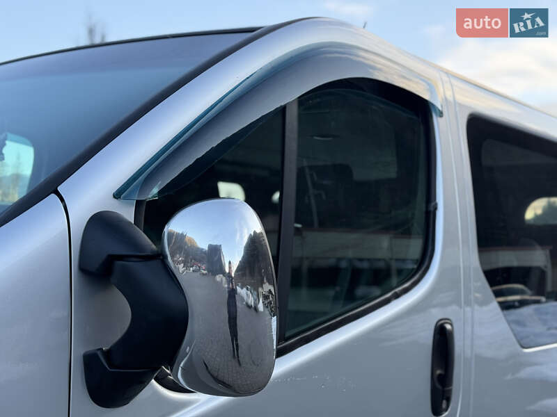 Минивэн Renault Trafic 2007 в Межгорье