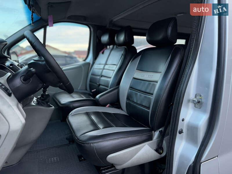 Минивэн Renault Trafic 2007 в Межгорье