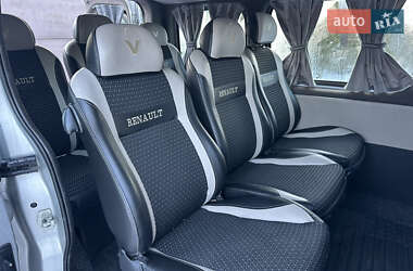 Минивэн Renault Trafic 2007 в Делятине