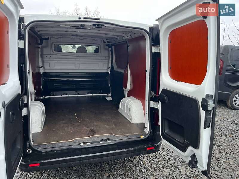 Вантажний фургон Renault Trafic 2020 в Дубні