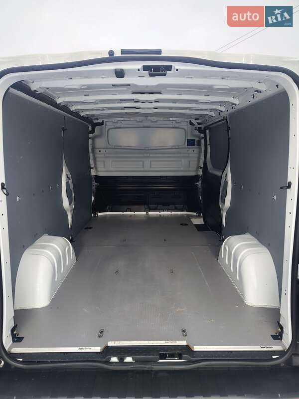Вантажний фургон Renault Trafic 2020 в Дубні фото 12 Вантажний фургон Renault Trafic 2020 в Дубні