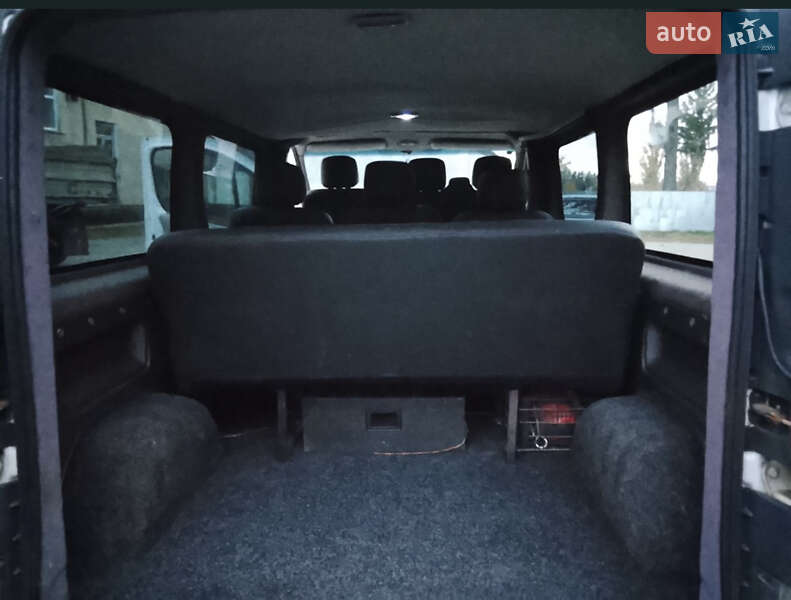 Мінівен Renault Trafic 2005 в Летичіві фото 12 Мінівен Renault Trafic 2005 в Летичіві