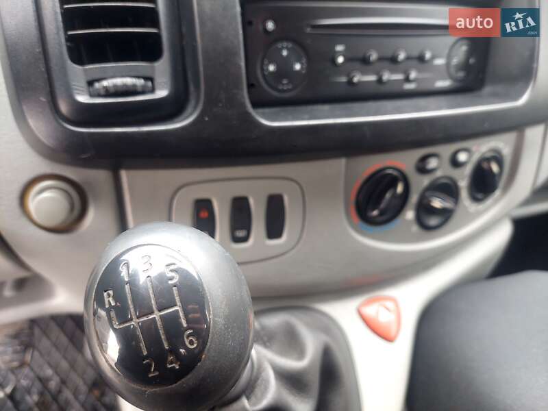 Мінівен Renault Trafic 2007 в Львові