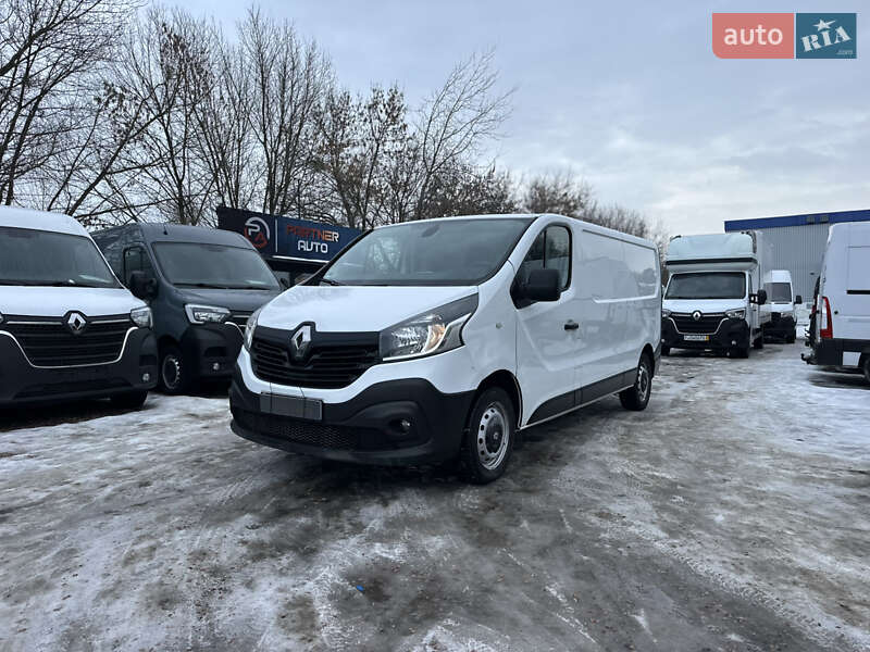 Вантажний фургон Renault Trafic 2018 в Рівному фото Вантажний фургон Renault Trafic 2018 в Рівному