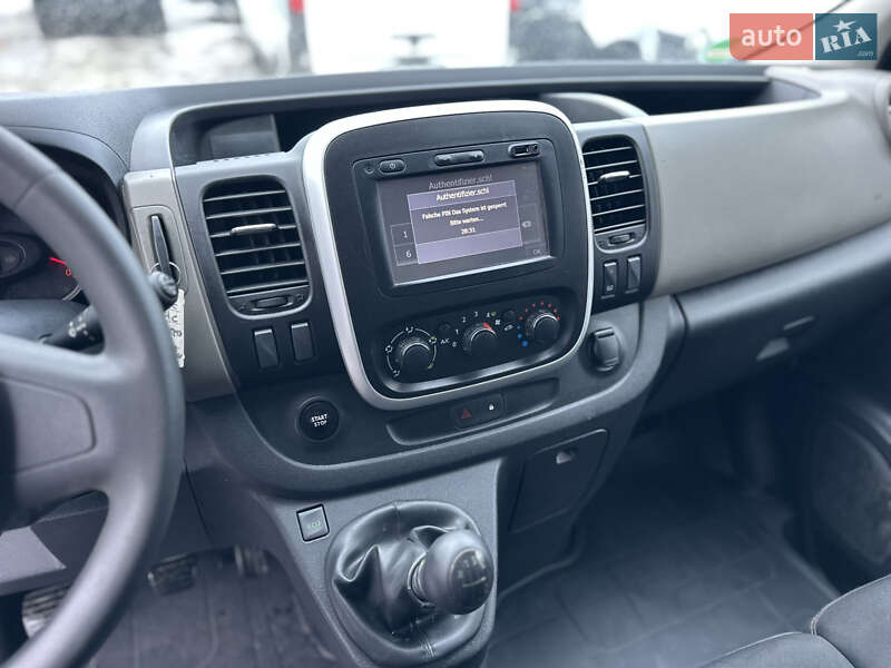 Вантажний фургон Renault Trafic 2018 в Рівному фото 16 Вантажний фургон Renault Trafic 2018 в Рівному